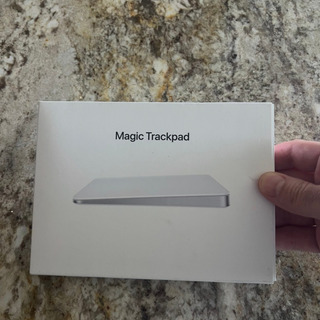 Apple Magic Trackpad USB-C, White – Open Box, Unused
